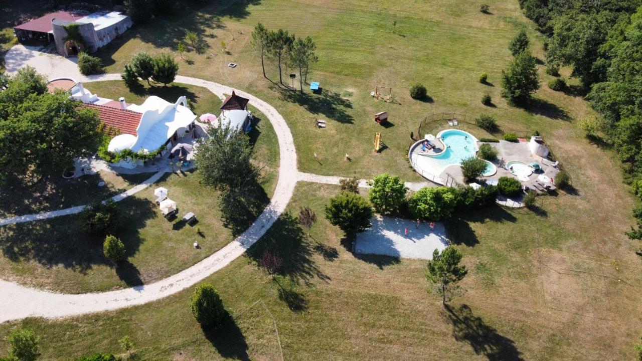 La Clairiere - Ecolieu De Vacances Lamothe-Fenelon Εξωτερικό φωτογραφία